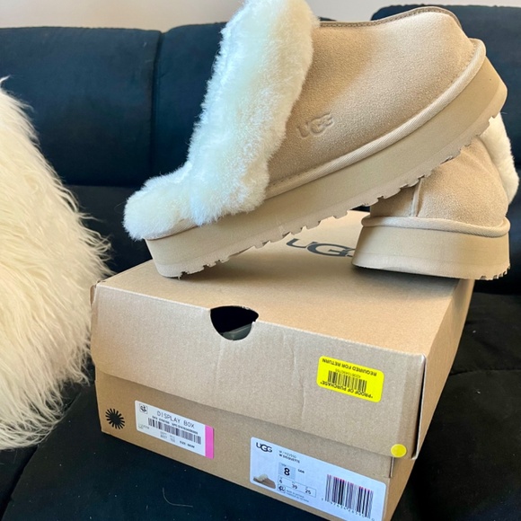 UGG Disquette size 8 color sand - Picture 3 of 8